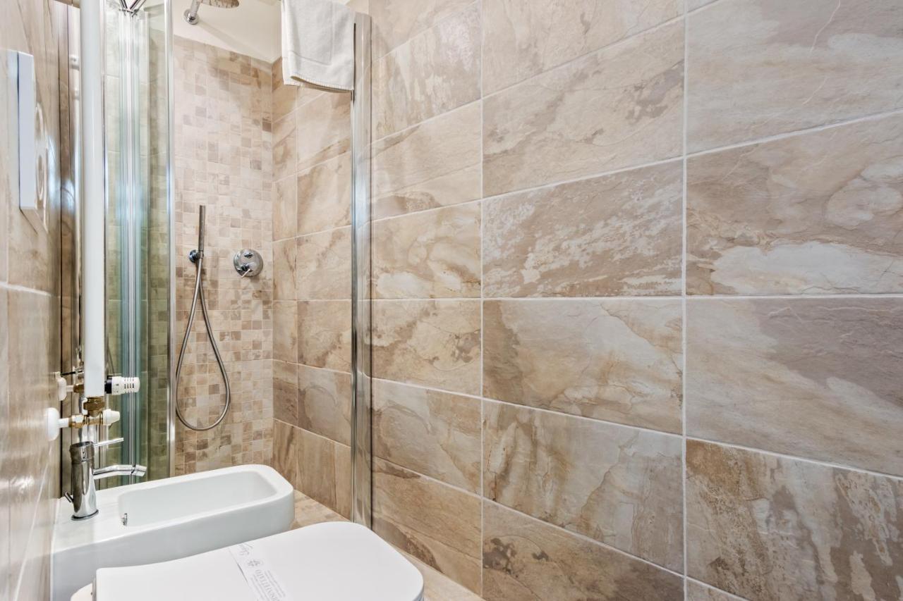 Ferienwohnung Piazzale Michelangelo Modern Flat Florenz Exterior foto